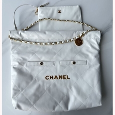 Chanel Shopping Bags